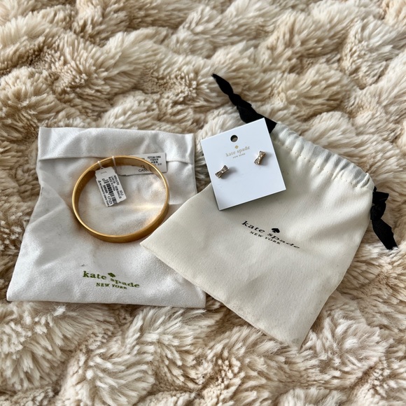 NWT Kate Spade Gold Bangle and Earring Set - Picture 2 of 8